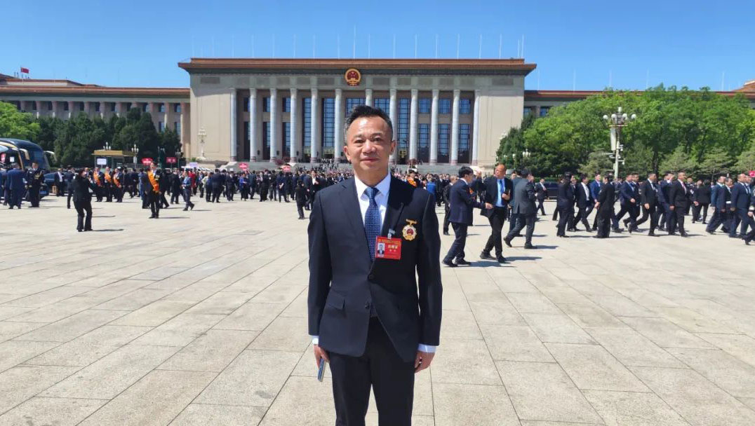 重磅！evo视讯再添一名全国劳动模范